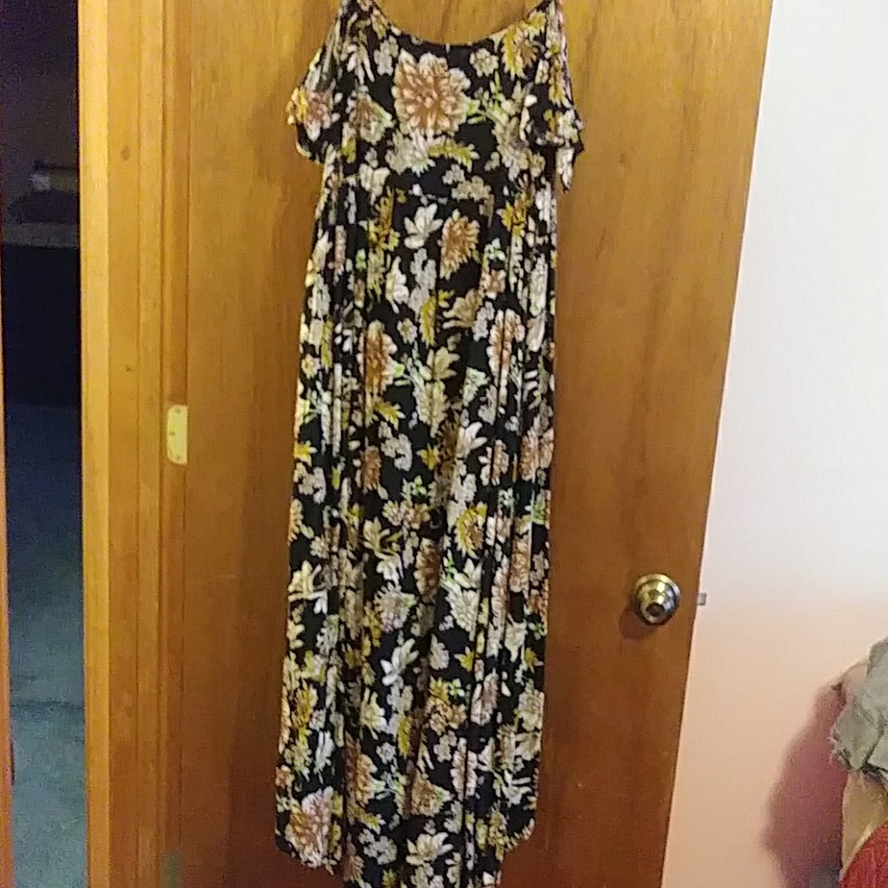 Off the shoulder picnic dress